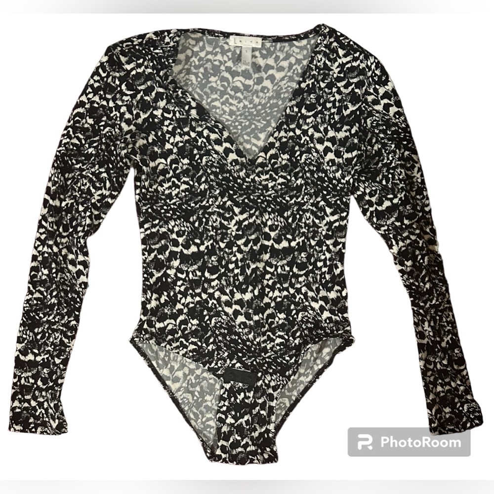 Woman’s Two Piece Bodysuit Set Top/Bottom’s Small